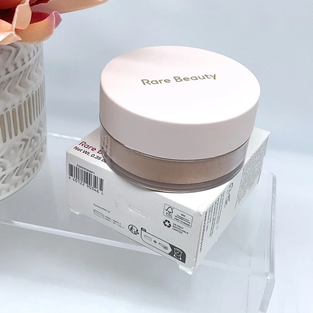 Rare Beauty Always an Optimist Soft Radiance Setting Powder Medium 035 oz 10g‎